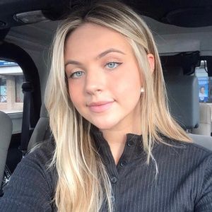 Meet your Posher, Nicolena